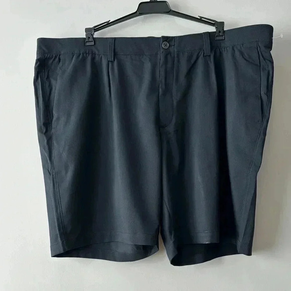 Men's Under Armour Heat Gear Shorts Size 48 - Brand New - Picture 1 of 16